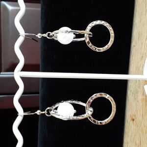 Silver Hammered Rings Pierced Earrings Z101